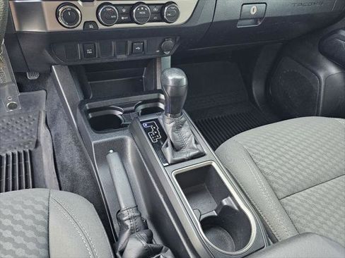 Used 2021 Toyota Tacoma SR image 11