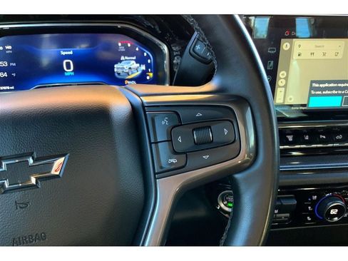Used 2024 Chevrolet Silverado 2500 ZR2 w/ Technology Package image 21