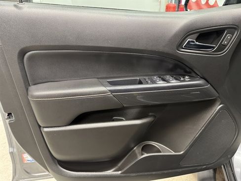 Used 2021 GMC Canyon AT4 w/ Trailering Package image 15