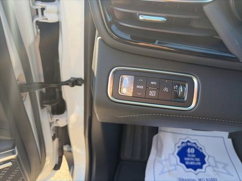 New 2026 Buick Enclave Preferred w/ LPO, All-Weather Package image 19