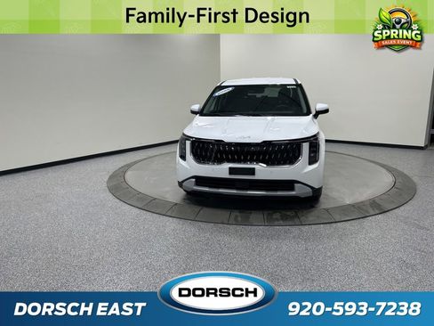 New 2026 Kia Carnival image 2