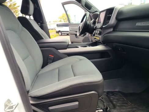 Used 2023 RAM 1500 Big Horn AWD/4WD image 19
