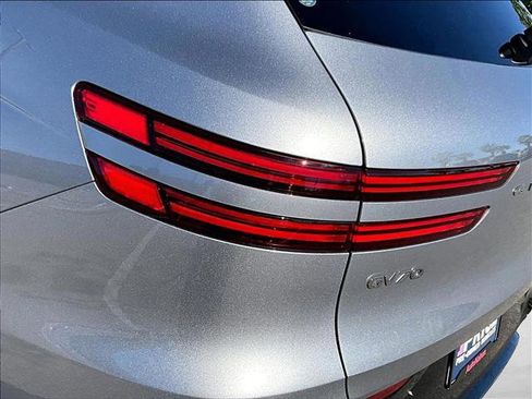 Used 2026 Genesis GV70 3.5T Sport Advanced image 30