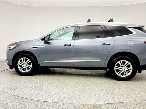 Used 2021 Buick Enclave Essence w/ Sound and Sites Package image 8