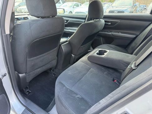 Used 2015 Nissan Altima 2.5 S w/ Power Driver Seat Package FWD image 20