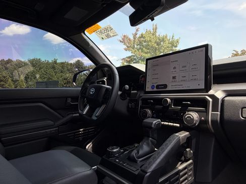 Used 2025 Toyota 4Runner TRD Off-Road Premium w/ Tow Technology Package AWD/4WD image 6