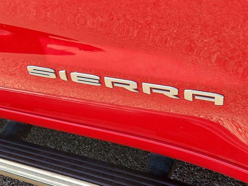 Used 2025 GMC Sierra 1500 Pro w/ Graphite Edition RWD image 9
