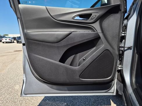Used 2024 Chevrolet Equinox LT w/ LPO, Floor Liner Package AWD/4WD image 13