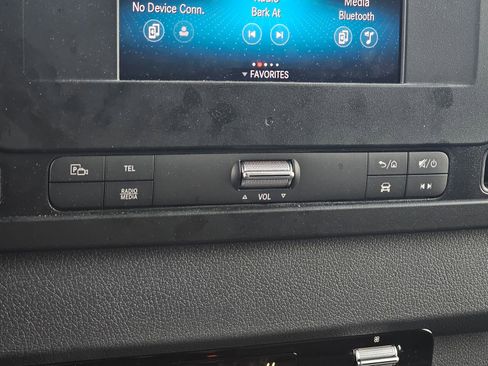 Used 2024 Mercedes-Benz Sprinter 2500 image 23