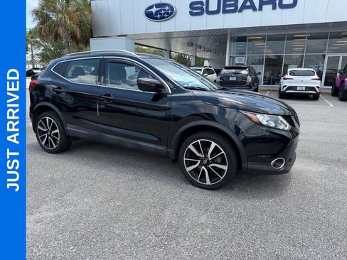 Used 2018 Nissan Rogue Sport SL w/ SL Premium Package FWD image 1