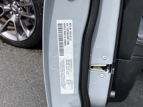 Used 2022 Dodge Charger Scat Pack w/ Plus Group RWD image 30