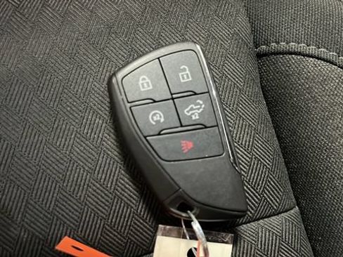 Used 2024 GMC Sierra 1500 Elevation w/ Preferred Package AWD/4WD image 43