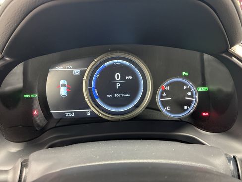 Used 2018 Lexus RX 450h F Sport w/ Accessory Package AWD/4WD image 30