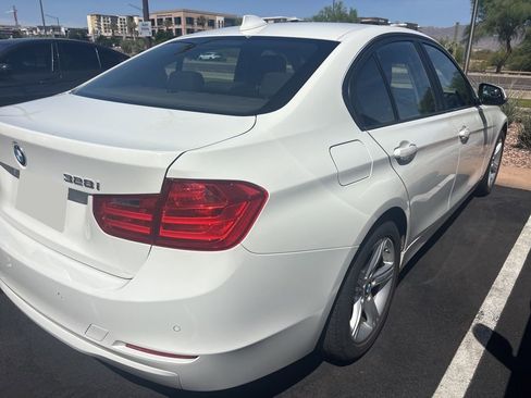 Used 2015 BMW 328i xDrive Sedan AWD/4WD image 6