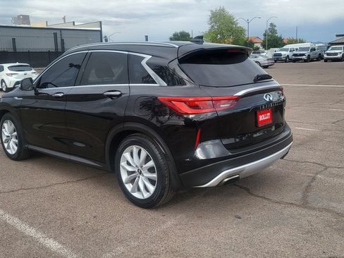 Used 2019 INFINITI QX50 Essential w/ Premium Heat Package FWD image 7