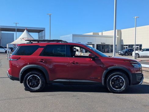 Certified 2024 Nissan Pathfinder Rock Creek image 7