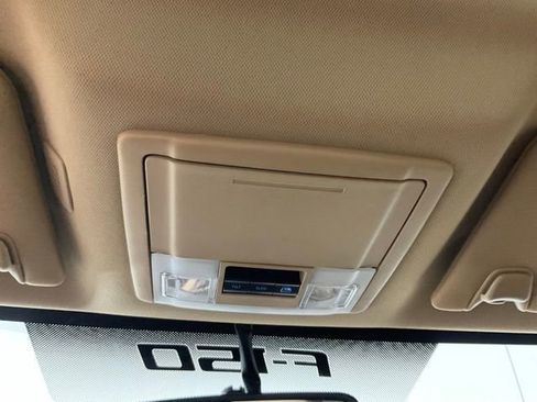 Used 2011 Ford F150 Lariat w/ Lariat Chrome Pkg image 22