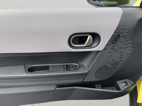 Used 2025 MINI Cooper S image 19