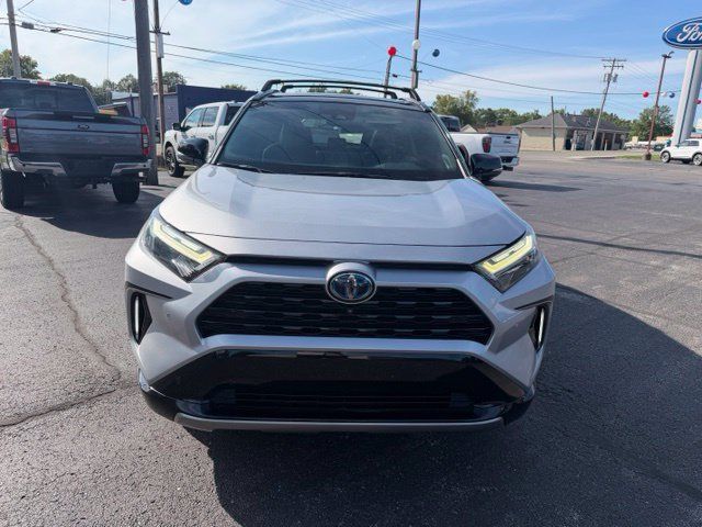 Used 2023 Toyota RAV4 XSE AWD/4WD image 14