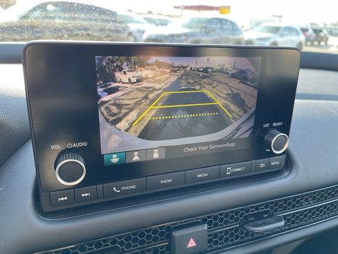 Certified 2023 Honda HR-V LX image 16