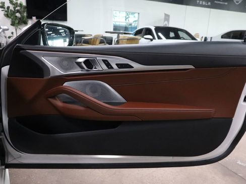 Used 2019 BMW M850i xDrive Convertible image 30