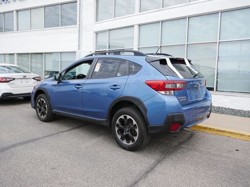 Used 2023 Subaru Crosstrek 2.0i AWD/4WD image 4