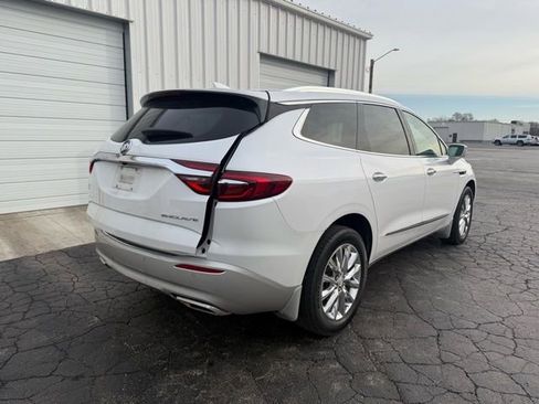 Used 2019 Buick Enclave Premium w/ Experience Buick Package image 7