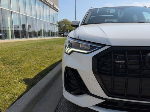 New 2025 Audi Q3 2.0T Premium image 36
