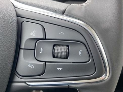 Used 2025 Buick Encore GX Preferred image 19