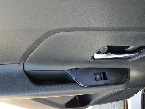 New 2026 Nissan Kicks SV image 7