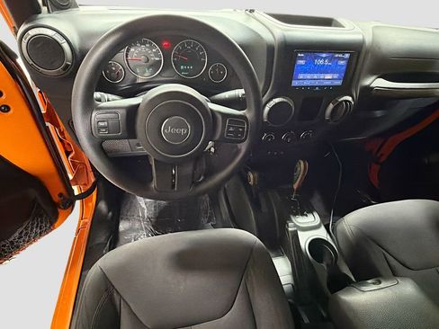 Used 2013 Jeep Wrangler Sport AWD/4WD image 15