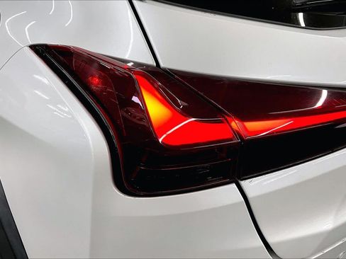 Used 2024 Lexus UX 250h FWD image 29