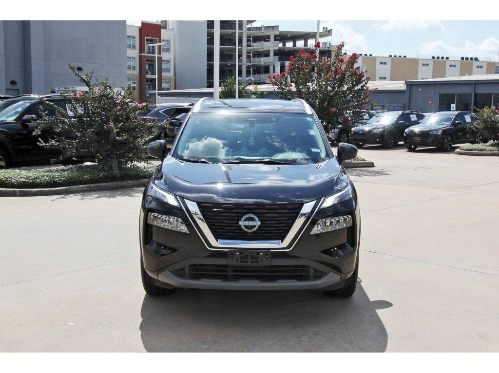 Used 2023 Nissan Rogue SV w/ SV Premium B Package AWD/4WD image 2