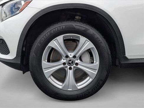 Used 2018 Mercedes-Benz GLC 300 image 24