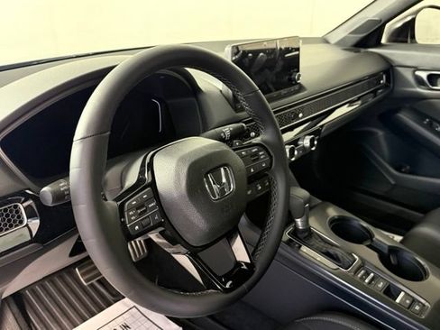 Used 2025 Honda Civic Sport image 21