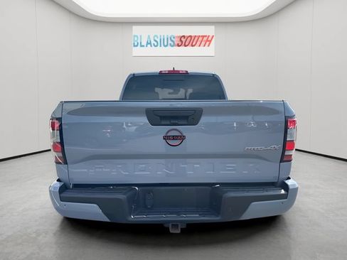 Used 2023 Nissan Frontier PRO-4X w/ Pro Convenience Package AWD/4WD image 4
