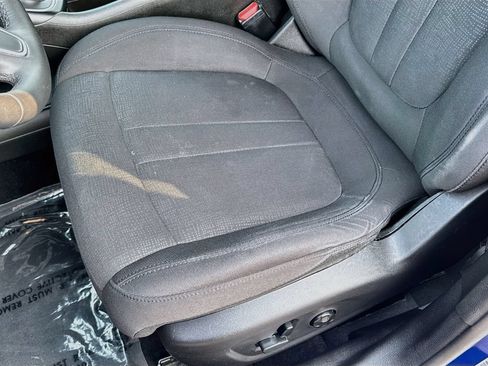 Used 2015 Chrysler 200 Limited w/ Convenience Group FWD image 18