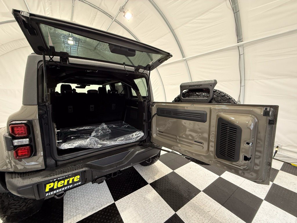 New 2025 Ford Bronco Raptor AWD/4WD image 4