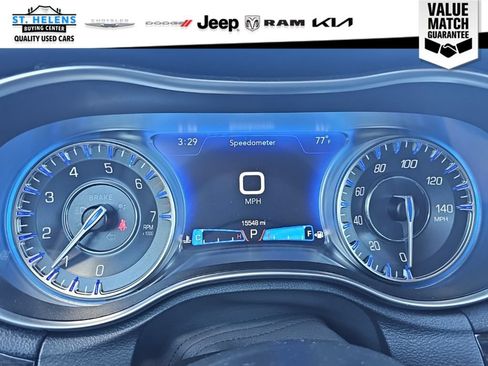 Used 2023 Chrysler 300 Touring w/ Safetytec Plus Group RWD image 22