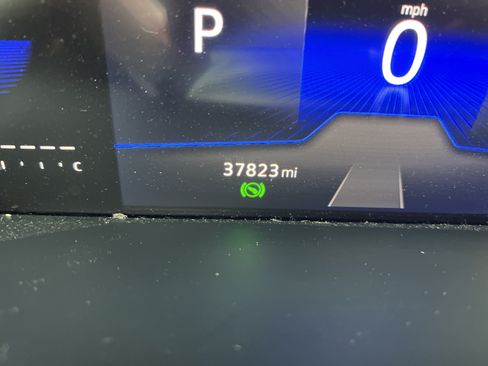 Certified 2023 Volkswagen Taos SE w/ Panoramic Sunroof Package FWD image 19