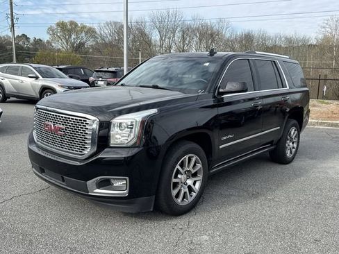 Used 2015 GMC Yukon Denali w/ Premium Package image 3
