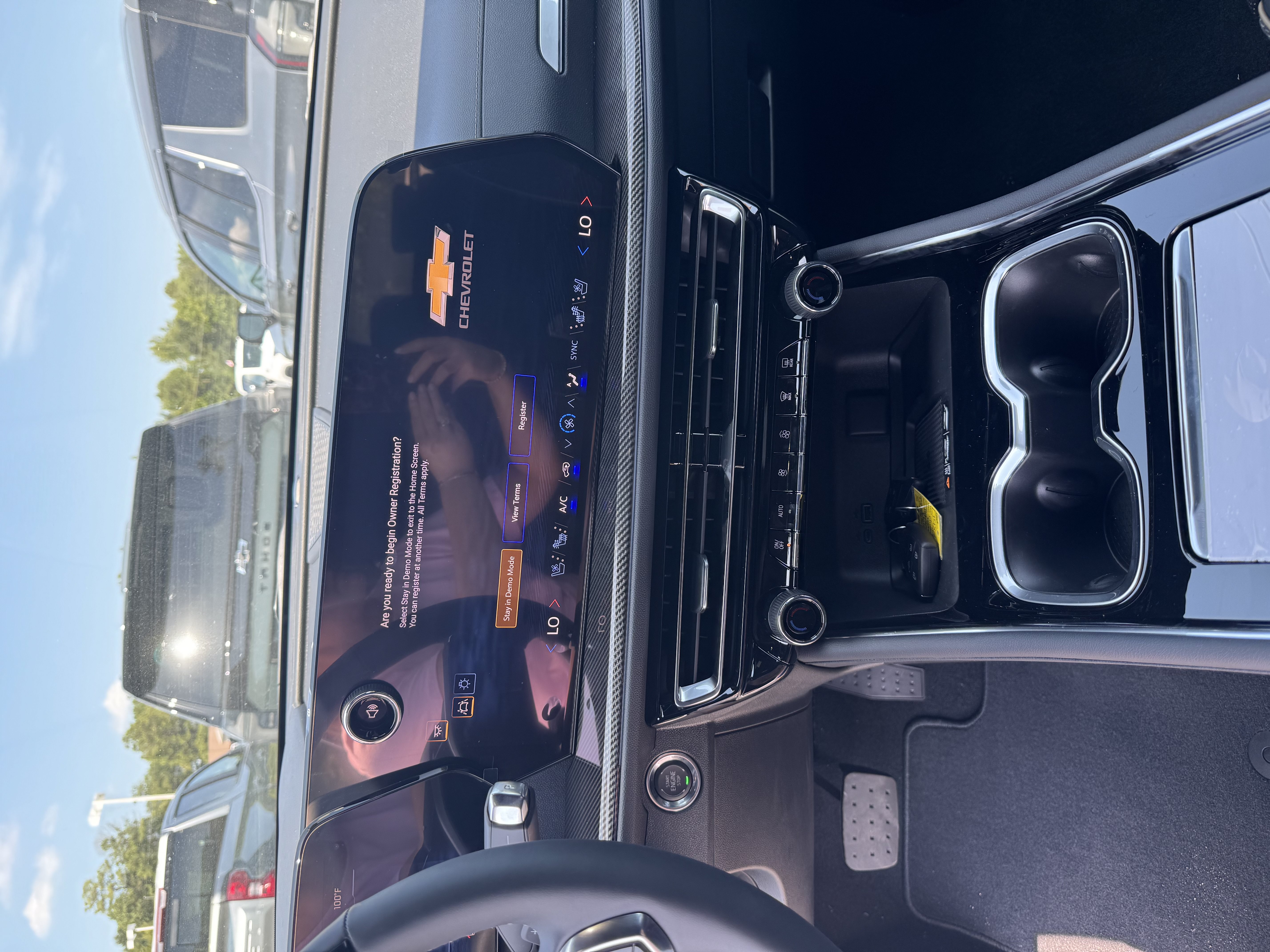 New 2026 Chevrolet Traverse High Country FWD image 35