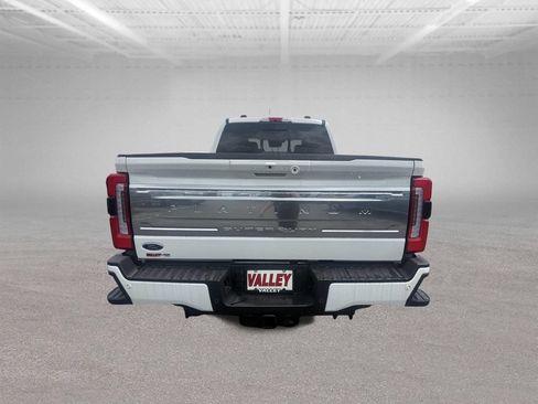 New 2026 Ford F250 Platinum w/ Platinum Plus Package AWD/4WD image 5