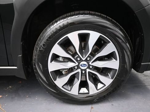 Used 2024 Subaru Outback Limited image 31