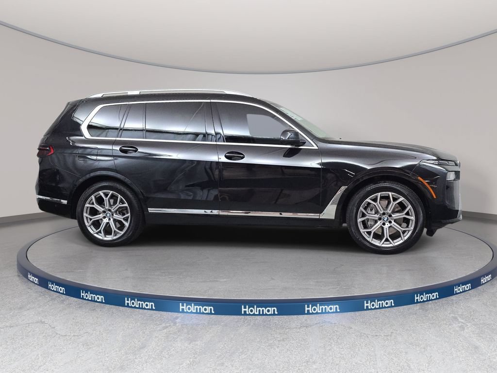 Used 2023 BMW X7 xDrive40i AWD/4WD image 4