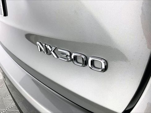 Used 2021 Lexus NX 300 FWD w/ Premium Package image 9