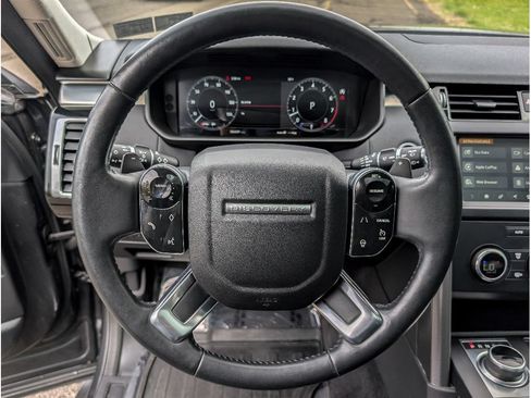 Used 2020 Land Rover Discovery Landmark AWD/4WD image 19
