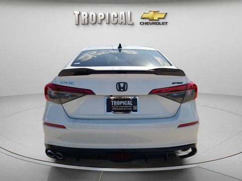 Used 2024 Honda Civic Sport image 4