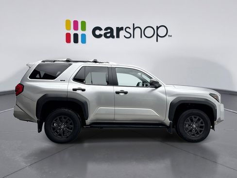 Used 2025 Toyota 4Runner SR5 image 6