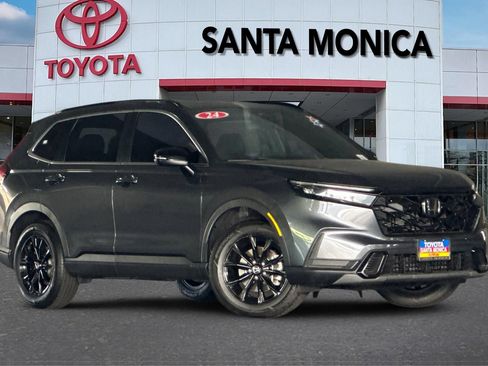 Used 2024 Honda CR-V Sport image 2